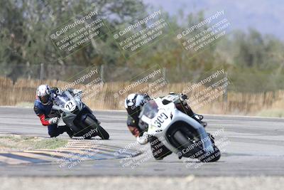 media/Oct-05-2025-CVMA (Sun) [[beeef4f201]]/Race 10-Formula Lightweight Twins Shootout/